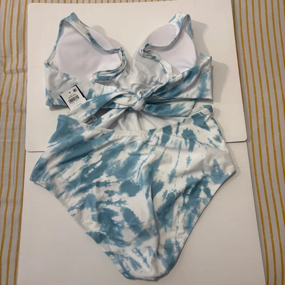 Bar III Tie Dye Twist Front Monokini‎ One Piece Swimsuit Women's XL Blue White